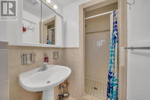 3337 Jolliffe Avenue, Mississauga, ON - Indoor Photo Showing Bathroom