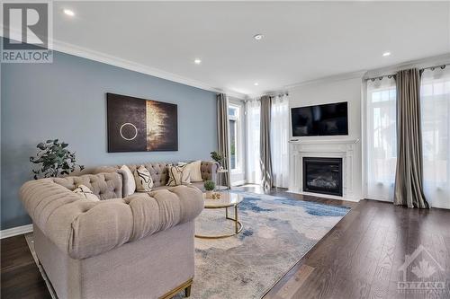 307 Ardmore Street, Ottawa, ON - Indoor Photo Showing Living Room With Fireplace