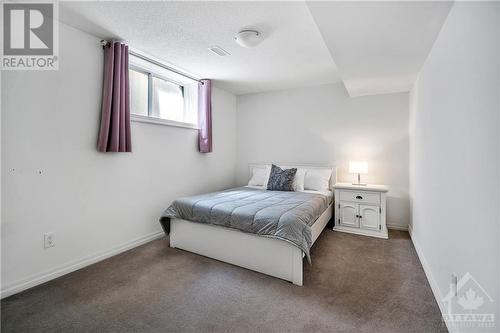 307 Ardmore Street, Ottawa, ON - Indoor Photo Showing Bedroom