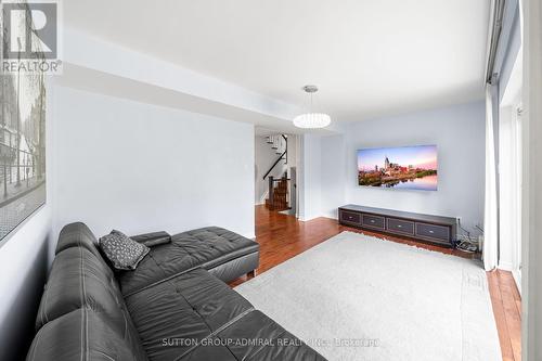 83 Cocksfield Ave, Toronto, ON - Indoor Photo Showing Living Room
