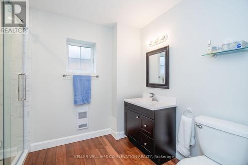 220 Robin'S Point Road, Tay, ON - Indoor Photo Showing Bathroom
