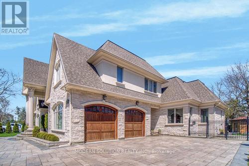 1511 Broadmoor Ave, Mississauga, ON - Outdoor With Facade
