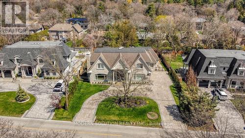 1511 Broadmoor Avenue, Mississauga, ON - Outdoor With Facade