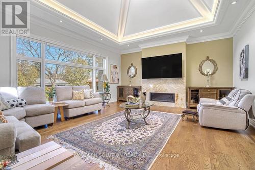 1511 Broadmoor Avenue, Mississauga, ON - Indoor Photo Showing Living Room With Fireplace