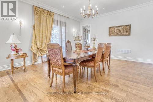 1511 Broadmoor Ave, Mississauga, ON - Indoor Photo Showing Dining Room