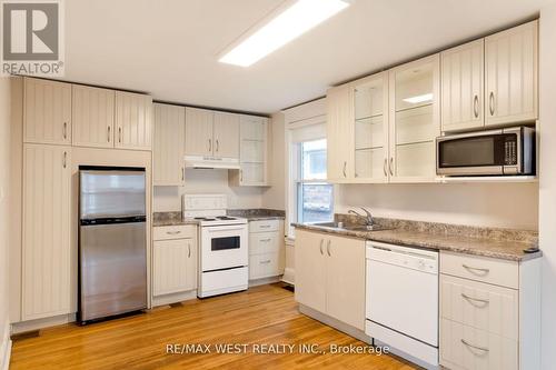 96 Roncesvalles Ave, Toronto, ON - Indoor Photo Showing Kitchen With Double Sink