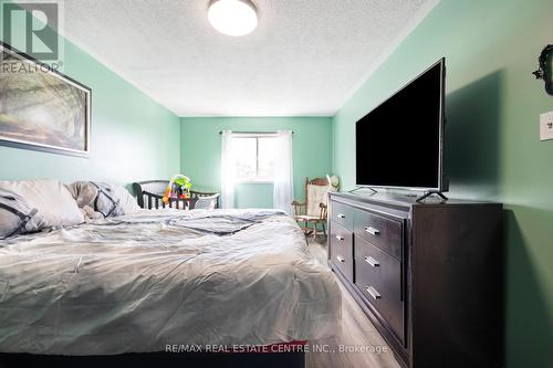 38 Eastview Cres, Orangeville, ON - Indoor Photo Showing Bedroom