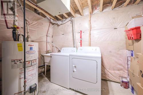 #Bsmt -16 Giltspur Rd, Brampton, ON - Indoor Photo Showing Laundry Room