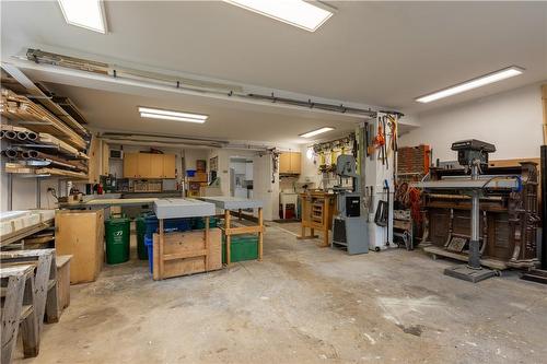 wood working shop - 304 Deere Street, Welland, ON - Indoor Photo Showing Garage