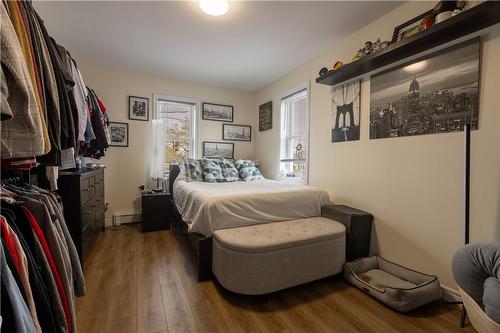 Bedroom (unit 2) - 304 Deere Street, Welland, ON - Indoor Photo Showing Bedroom