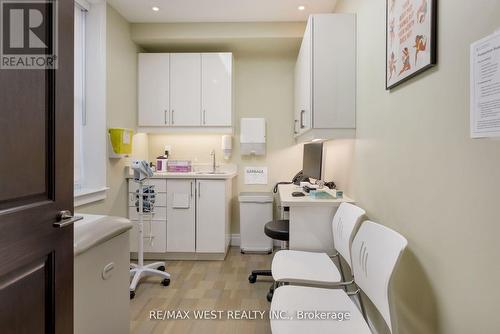 96 Roncesvalles Avenue, Toronto (High Park-Swansea), ON - Indoor