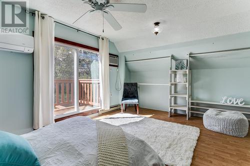 1689 Kloppenburg Road, Kelowna, BC - Indoor Photo Showing Bedroom