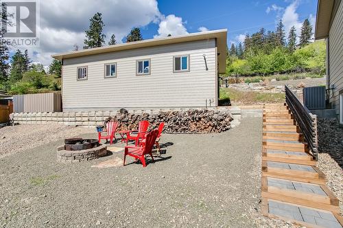 5857 Vicary Road, Peachland, BC - Outdoor With Exterior