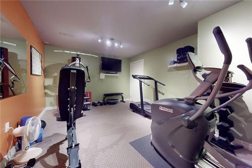 9 Golfdale Place, Ancaster, ON - Indoor Photo Showing Gym Room
