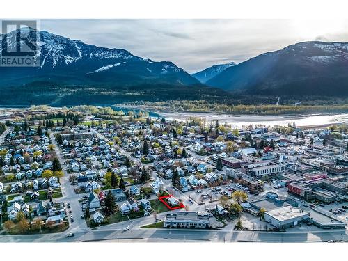 301 First Street E, Revelstoke, BC - Outdoor With View