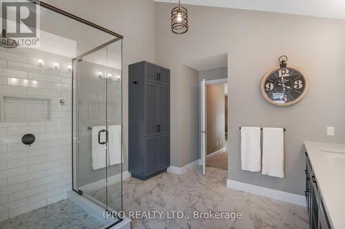 30 Tindall Cres, East Luther Grand Valley, ON - Indoor Photo Showing Bathroom