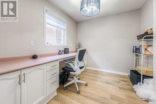 34 Westlawn Drive, Hamilton, ON - Indoor Photo Showing Office