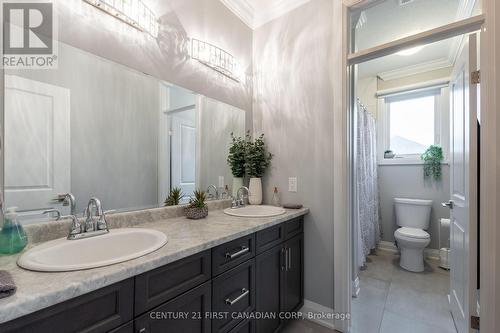 107 Thames Springs Crescent, Zorra, ON - Indoor Photo Showing Bathroom