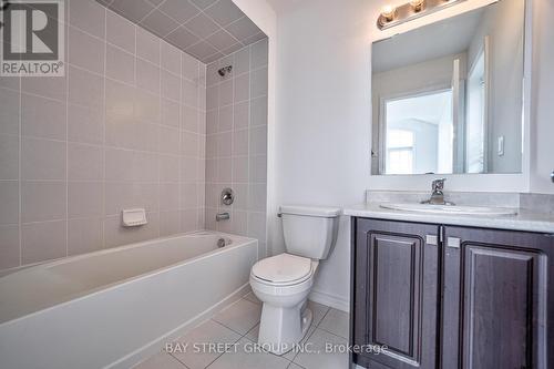 10 Rugman Cres, Springwater, ON - Indoor Photo Showing Bathroom