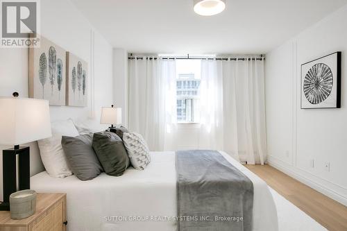 #1101 -65 Southport St, Toronto, ON - Indoor Photo Showing Bedroom