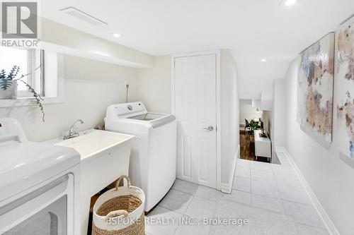 303 Maria St, Toronto, ON - Indoor Photo Showing Laundry Room