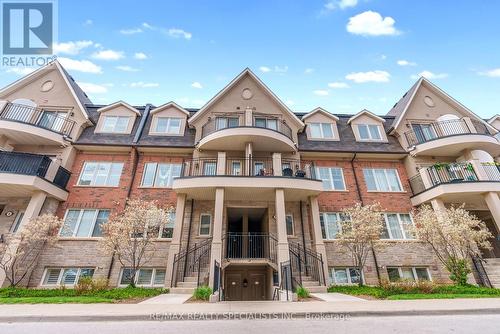 #5-01 -2420 Baronwood Dr, Oakville, ON - Outdoor With Facade