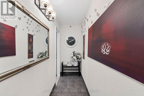#5-01 -2420 Baronwood Dr, Oakville, ON - Indoor Photo Showing Other Room