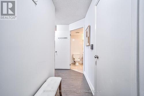 #1710 -21 Carlton St, Toronto, ON - Indoor Photo Showing Other Room