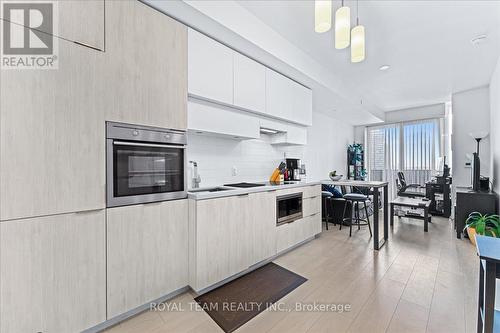 #1910 -8 Eglinton Ave E, Toronto, ON - Indoor Photo Showing Kitchen With Upgraded Kitchen