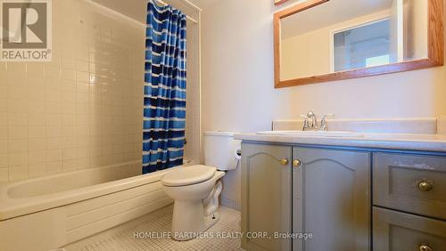 315 - 2825 Islington Avenue, Toronto (Humber Summit), ON - Indoor Photo Showing Bathroom