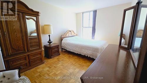 315 - 2825 Islington Avenue, Toronto (Humber Summit), ON - Indoor Photo Showing Bedroom