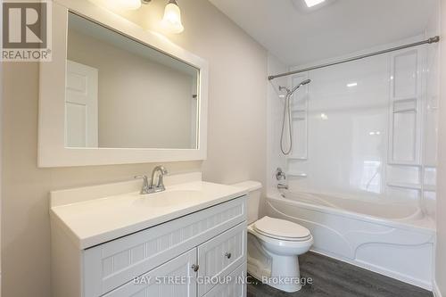226 Shorecrest Road, Georgina, ON - Indoor Photo Showing Bathroom
