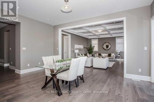 10 Ridgepoint Rd, Vaughan, ON - Indoor Photo Showing Dining Room