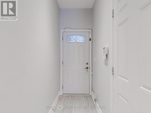 125 Chokecherry Crescent, Markham, ON - Indoor Photo Showing Other Room