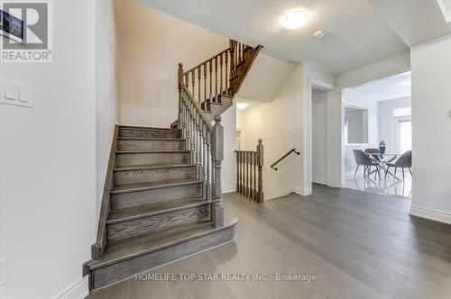 207 Wesmina Avenue, Whitchurch-Stouffville, ON - Indoor Photo Showing Other Room