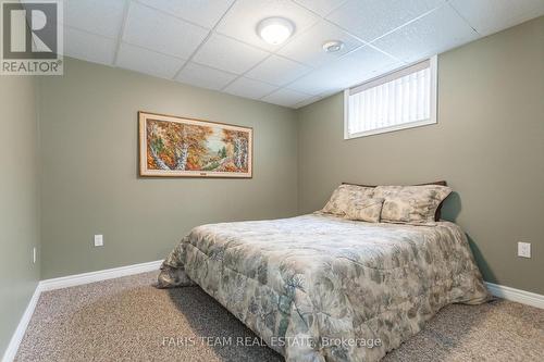 23 Bourgeois Beach Rd, Tay, ON - Indoor Photo Showing Bedroom