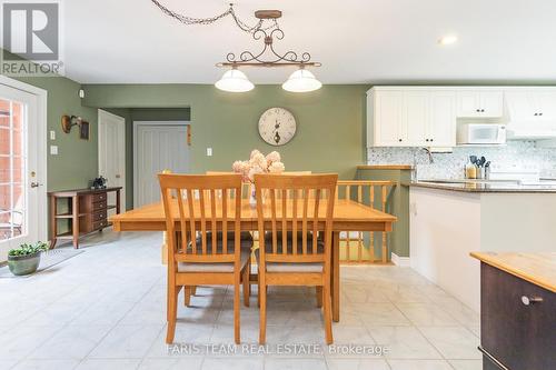 23 Bourgeois Beach Rd, Tay, ON - Indoor Photo Showing Dining Room