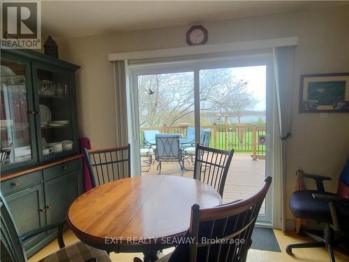 15220 Colonial Drive, South Stormont, ON - Indoor Photo Showing Dining Room