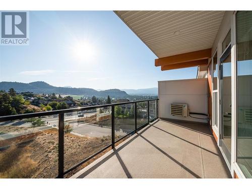 685 Boynton Place Unit# 61, Kelowna, BC - Outdoor With View With Exterior