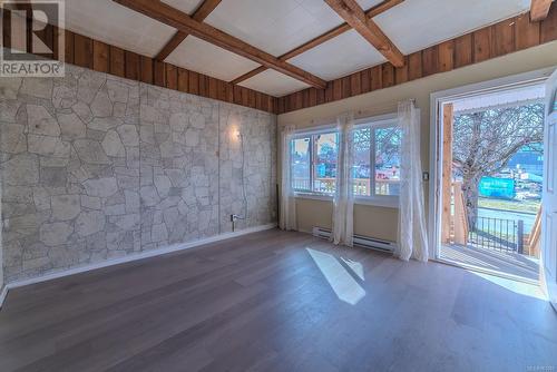 111 Haliburton St, Nanaimo, BC - Indoor Photo Showing Other Room