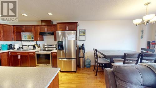 8220 86 Avenue, Fort St. John, BC - Indoor Photo Showing Kitchen