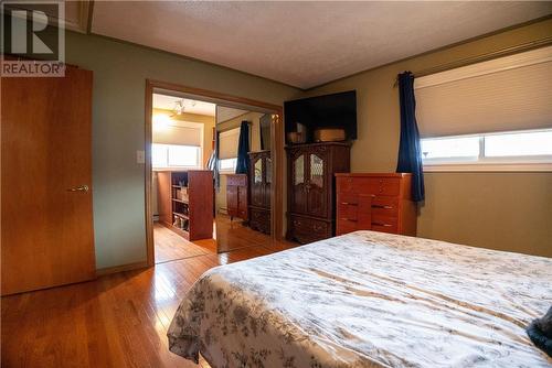 4254 Marlene Court, Greater Sudbury, ON - Indoor Photo Showing Bedroom