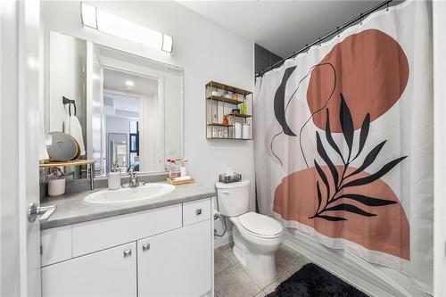 112 King Street E|Unit #807, Hamilton, ON - Indoor Photo Showing Bathroom
