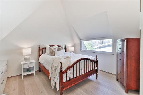 2nd Bedroom - 1427 Birch Avenue, Burlington, ON - Indoor Photo Showing Bedroom
