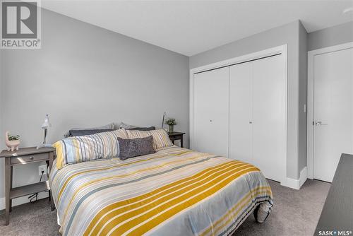 546 Burgess Crescent, Saskatoon, SK - Indoor Photo Showing Bedroom