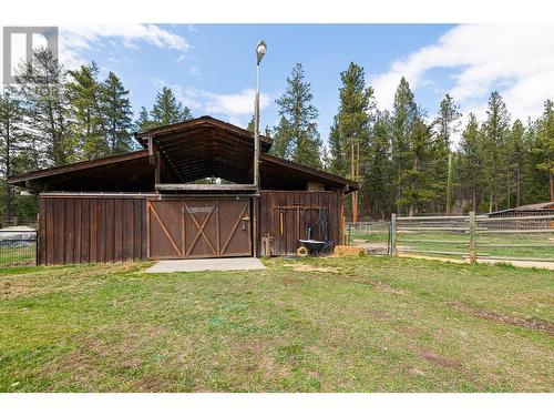 5612 Wolf Creek Road, Wasa, BC - Outdoor