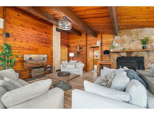 5612 Wolf Creek Road, Wasa, BC - Indoor Photo Showing Living Room With Fireplace