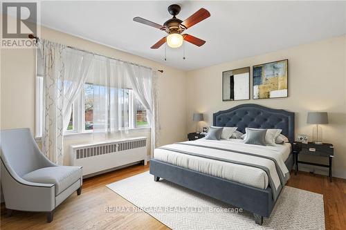 29 Fawell Ave, St. Catharines, ON - Indoor Photo Showing Bedroom