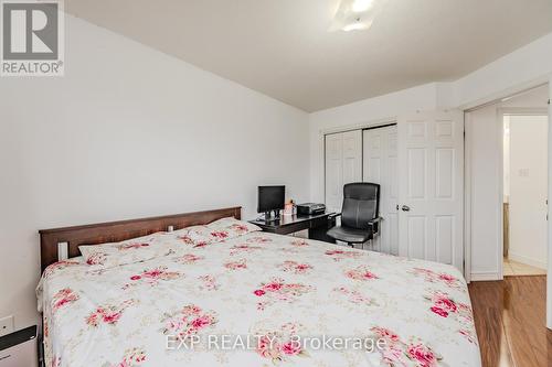 160 Provident Way, Hamilton, ON - Indoor Photo Showing Bedroom