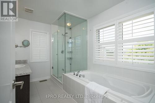 9 Porter Dr, Orangeville, ON - Indoor Photo Showing Bathroom
